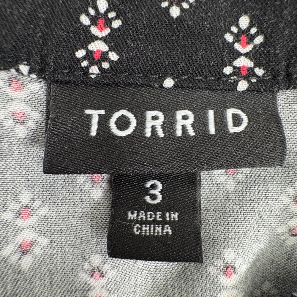 Torrid Maxi Dress Women 3 Black Geometric Print Flutter Sleeve Boho Whimsigoth - Picture 4 of 10